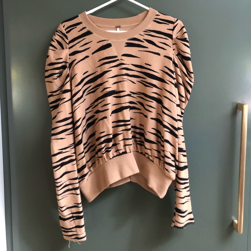 Free people cotton puff sleeve shirt